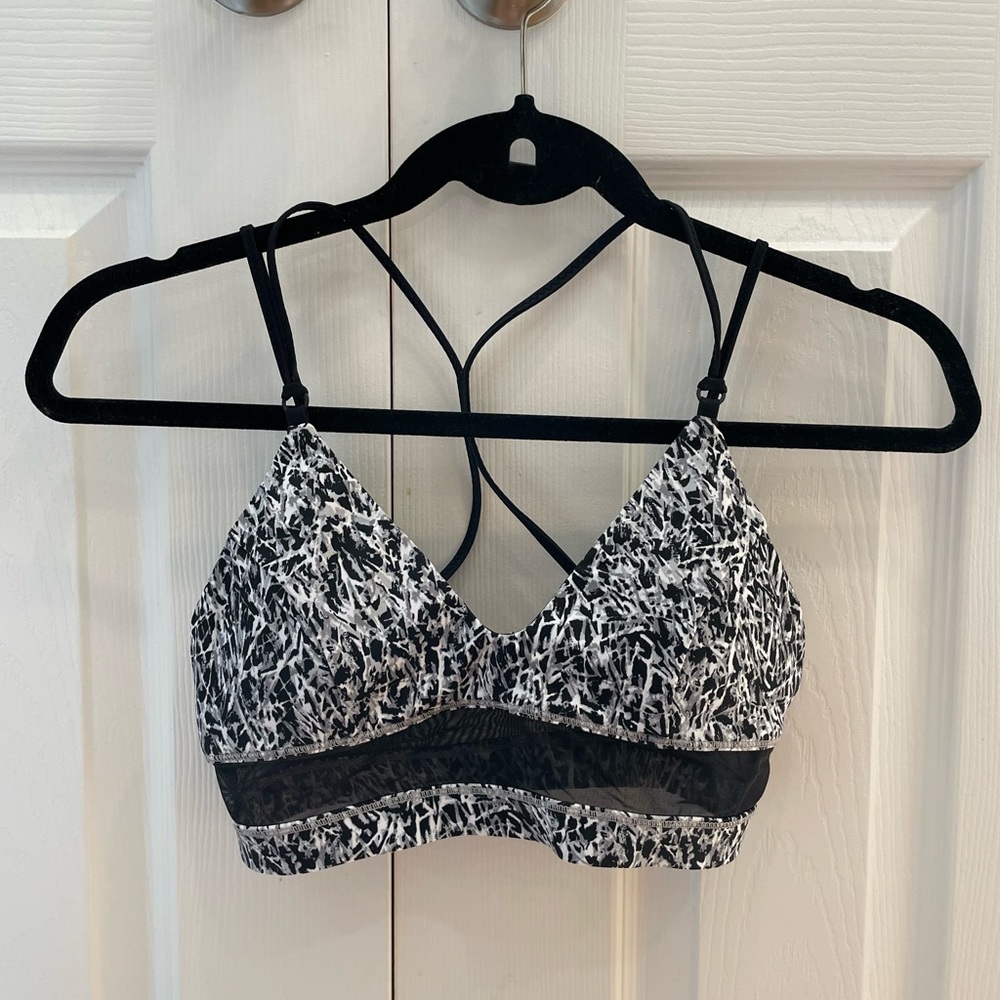 Lululemon Sports Bra Size 4